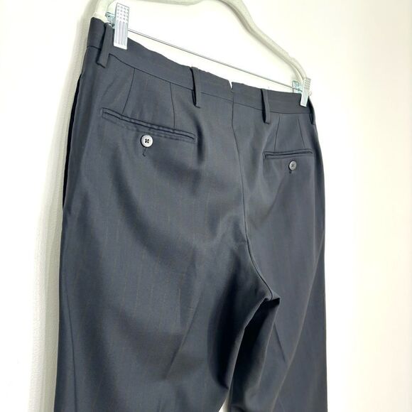 Domenico Vacca pinstripe Suit in dark navy - Picture 7 of 13